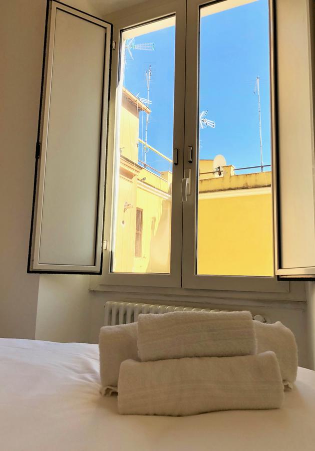 ローマTermini Station Little Houseアパートメント エクステリア 写真